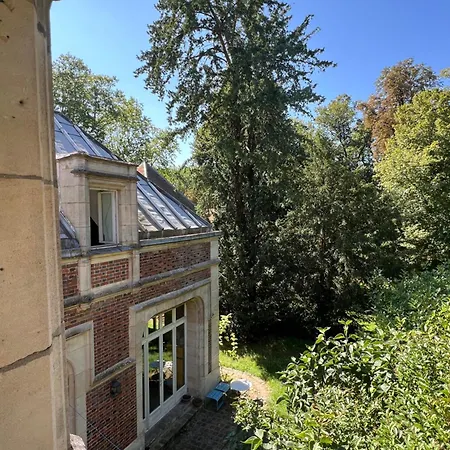 Les Ecuries Du Chateau * Boissy-Saint-Léger